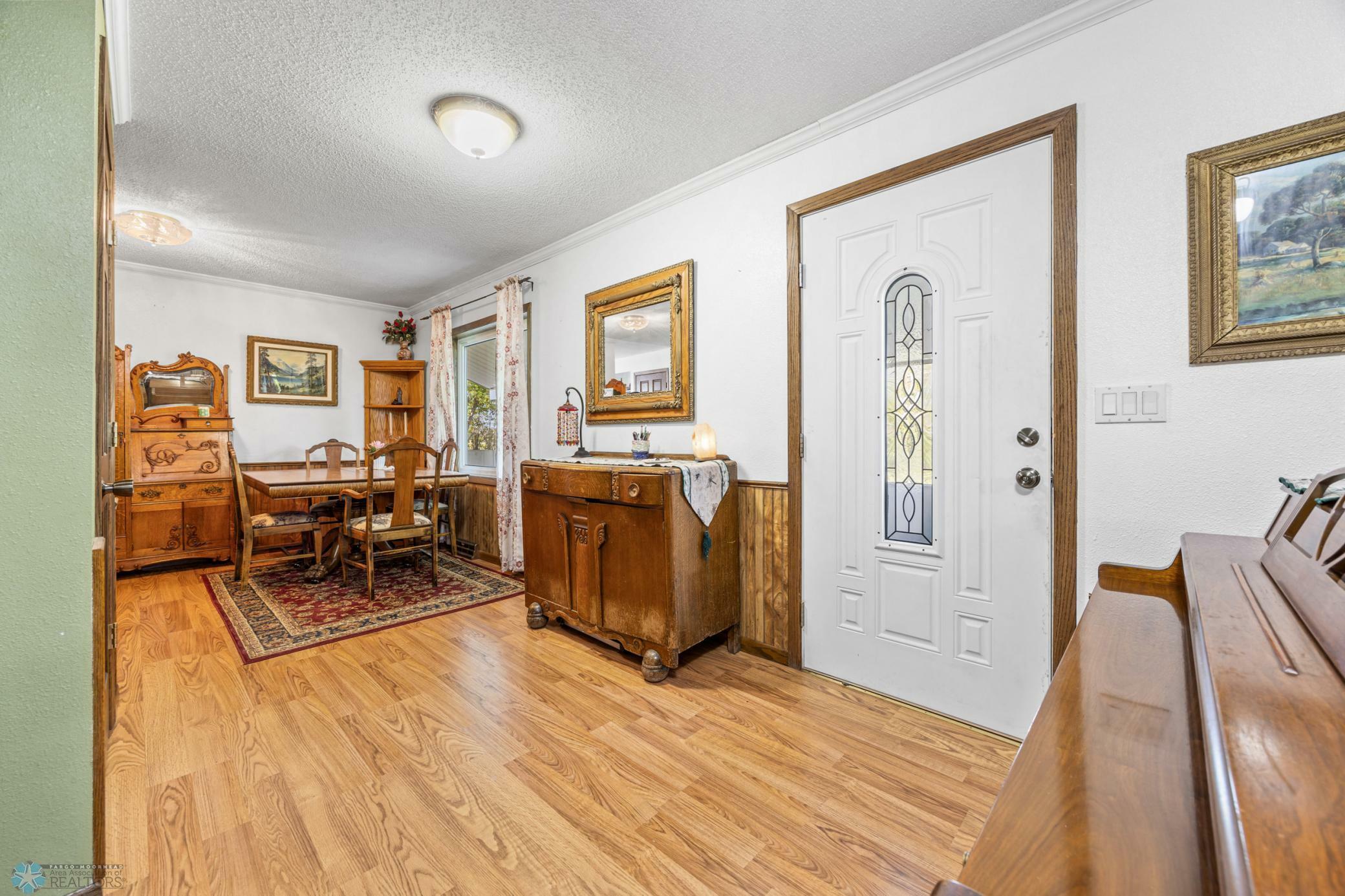 Property Photo: 18037 32 Highway N MN 56585