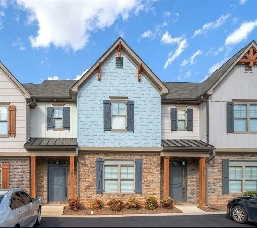 Property Photo: 7704 Fawn Circle GA 30014