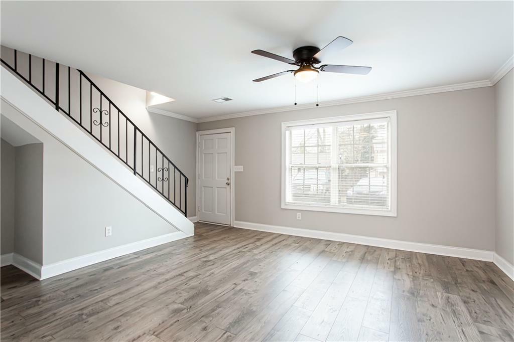 Property Photo: 7 Villa Court SE GA 30080