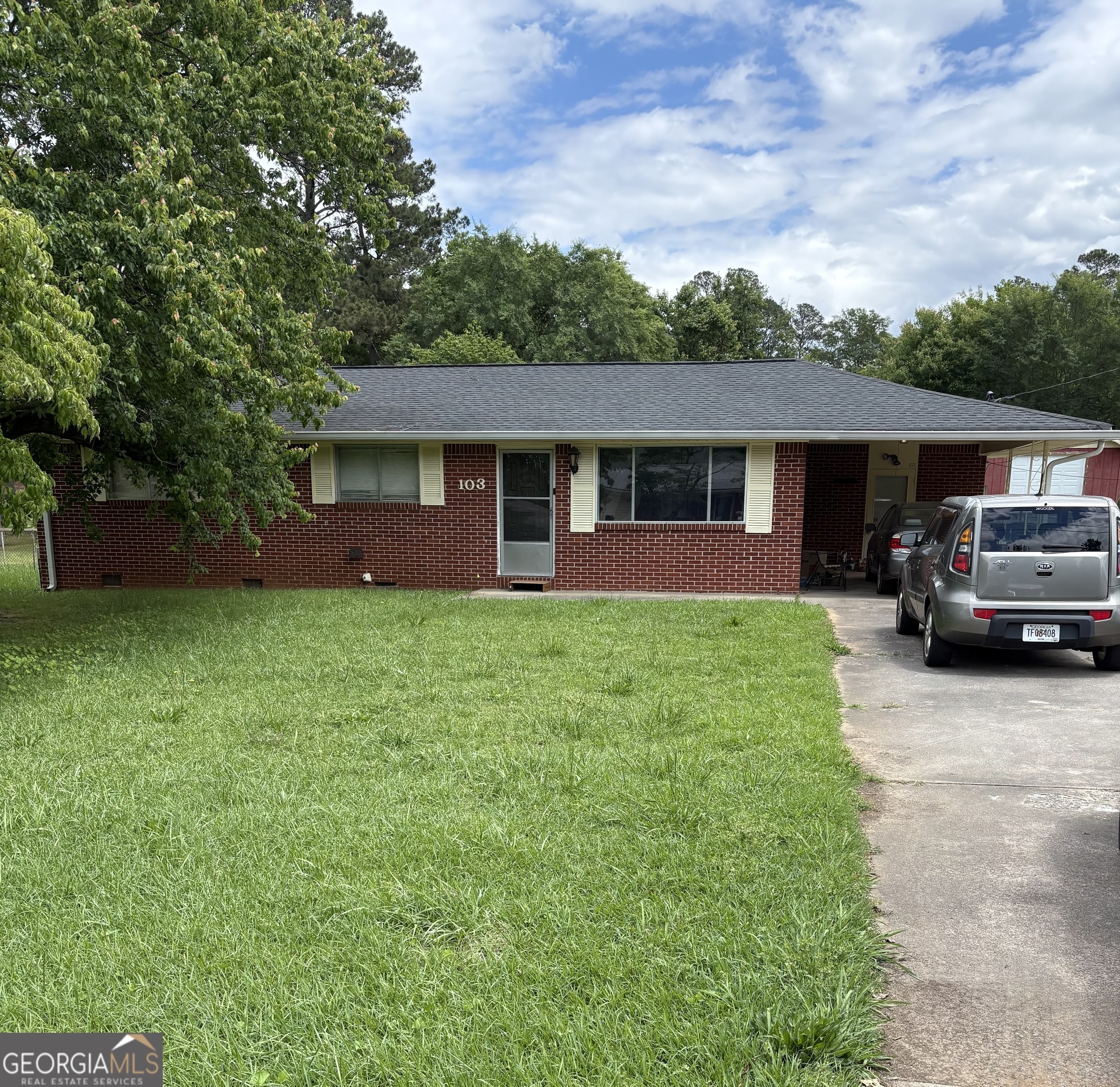 Property Photo: 103 Dogwood Drive GA 30120
