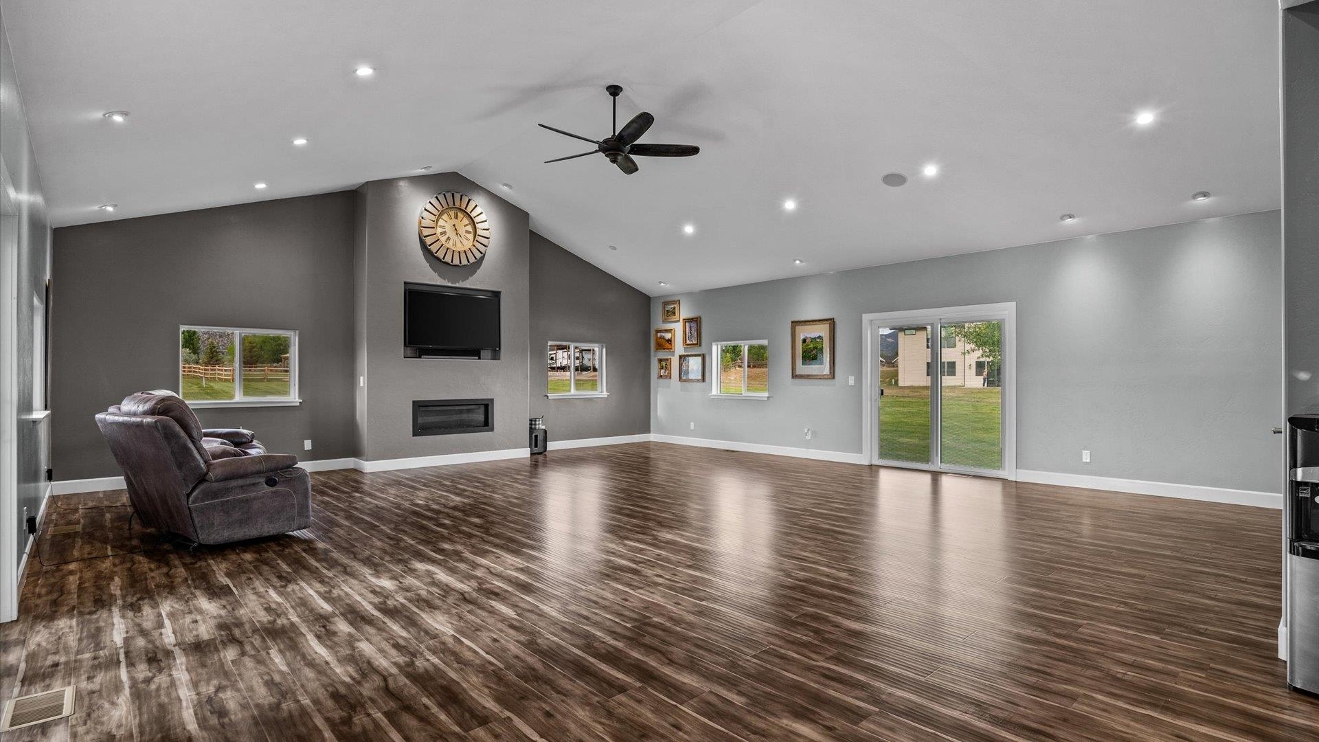 Property Photo:  279 County Road 216  CO 81650 