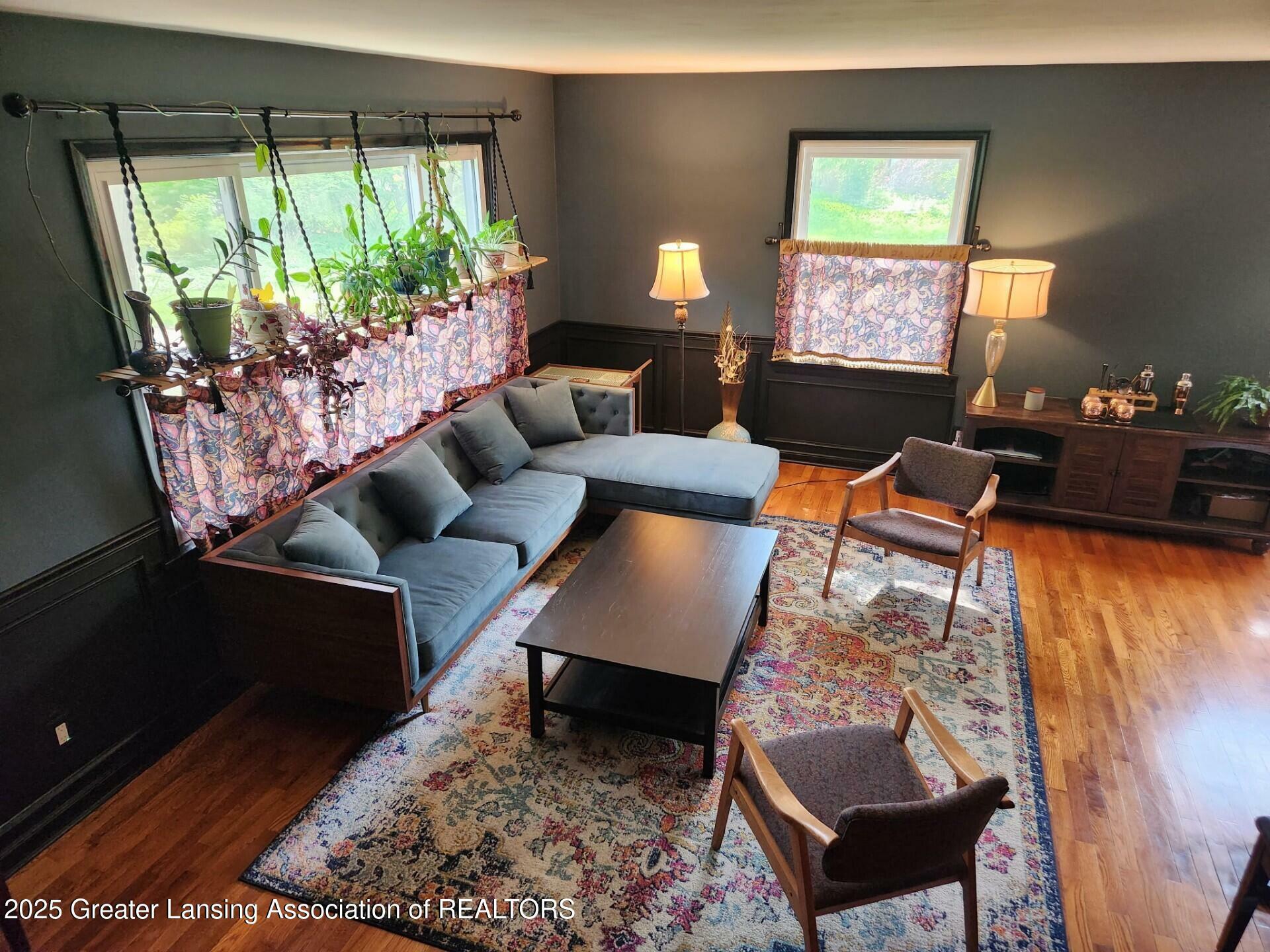 Property Photo: 710 Gainsborough Drive MI 48823