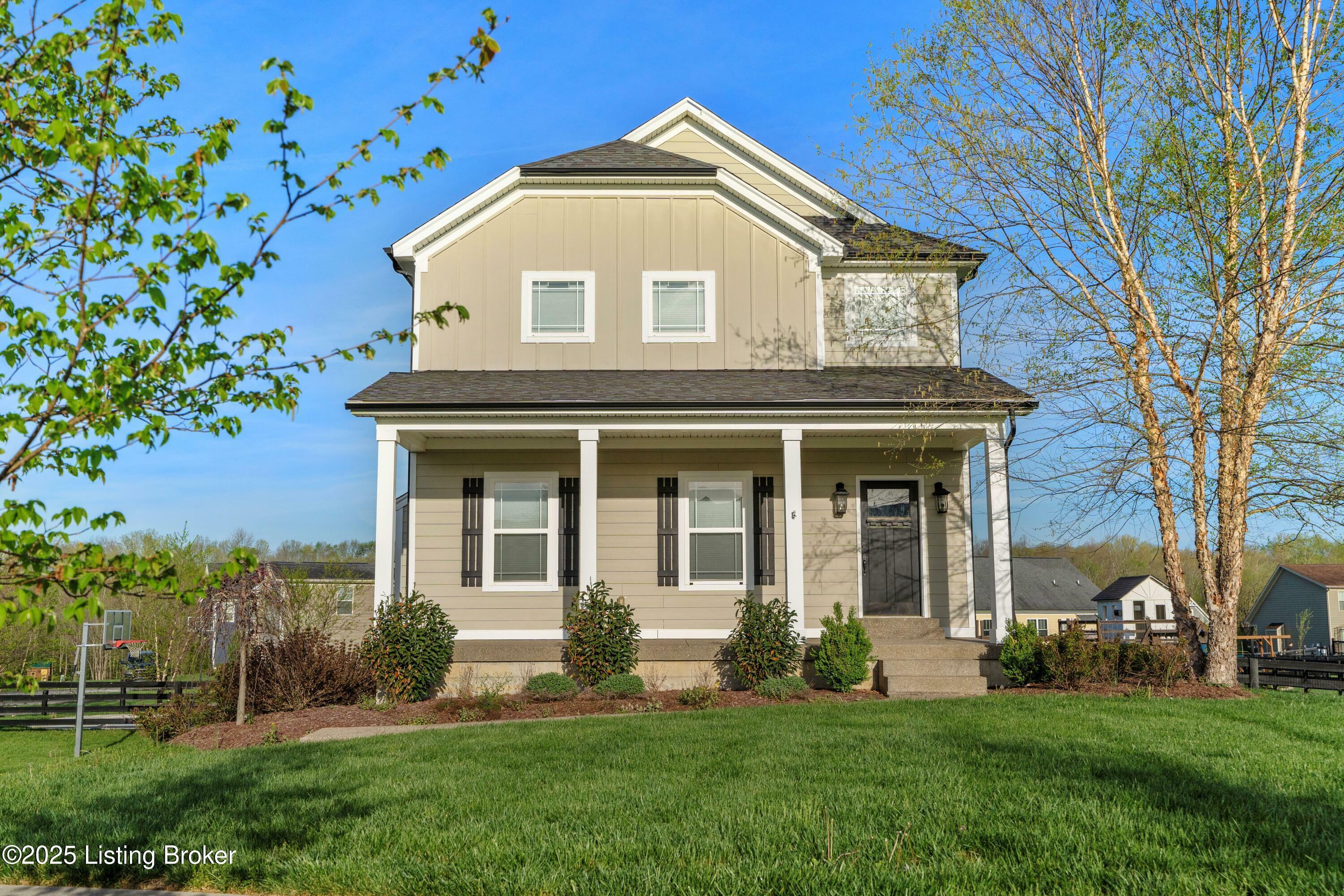 4704 Deer Creek Cir  Smithfield KY 40068 photo