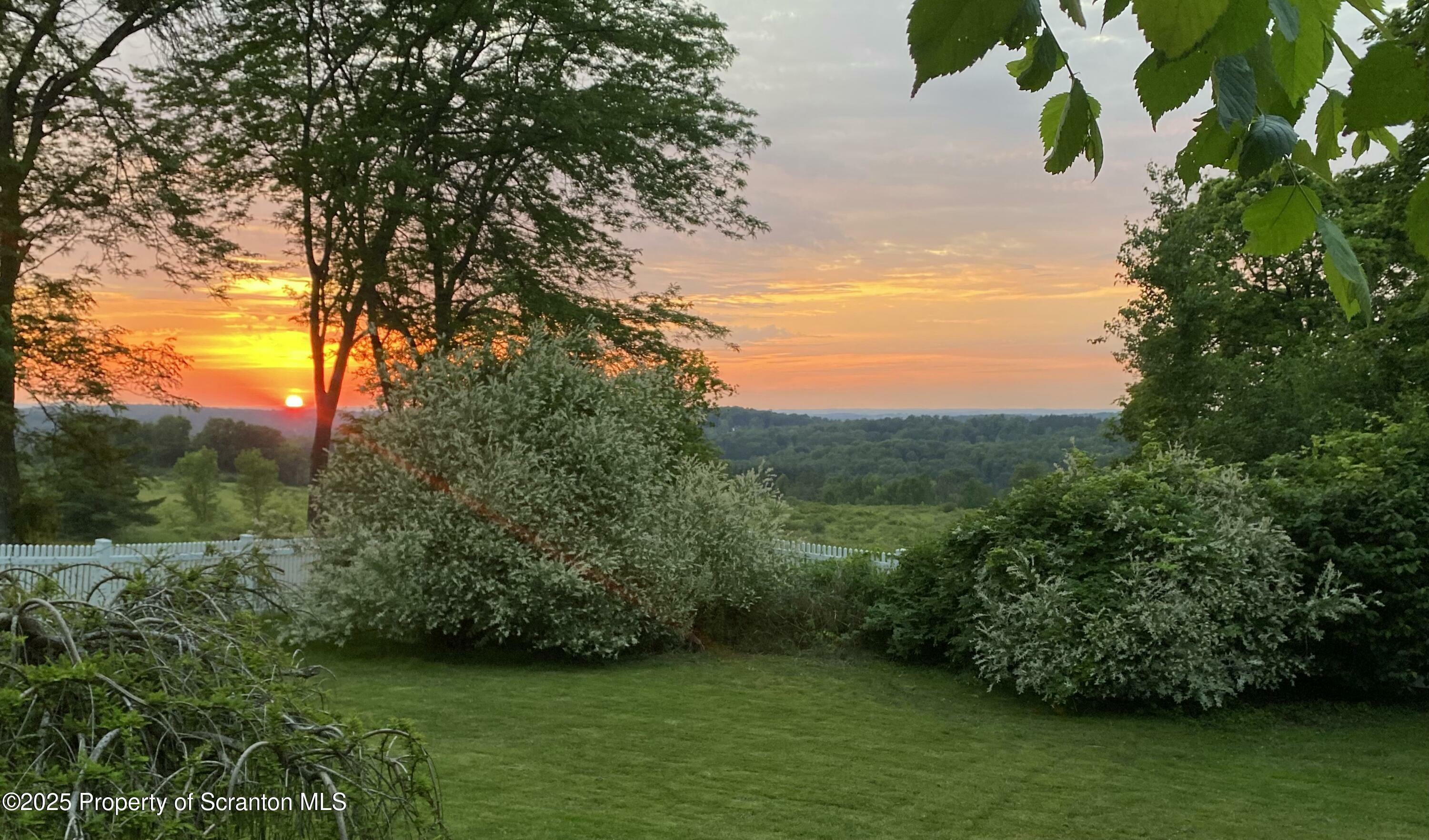 Property Photo: 525 N Abington PA 18411