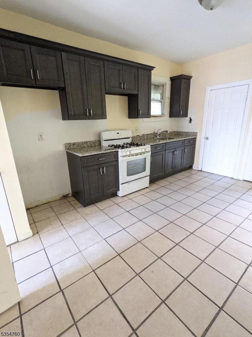Property Photo:  339 Howe Ave  NJ 07055 