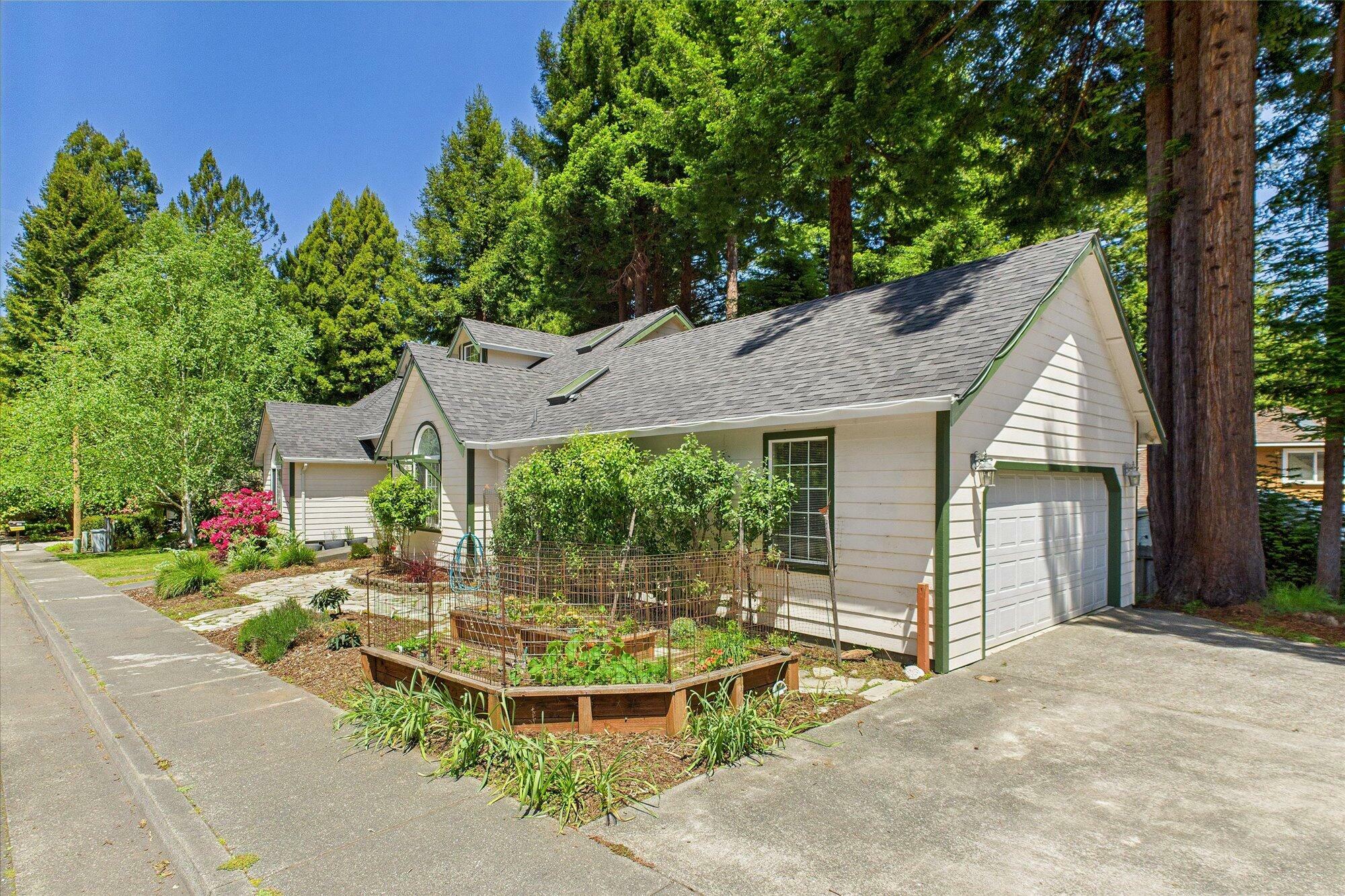 Property Photo: 1002 Diamond Drive CA 95521