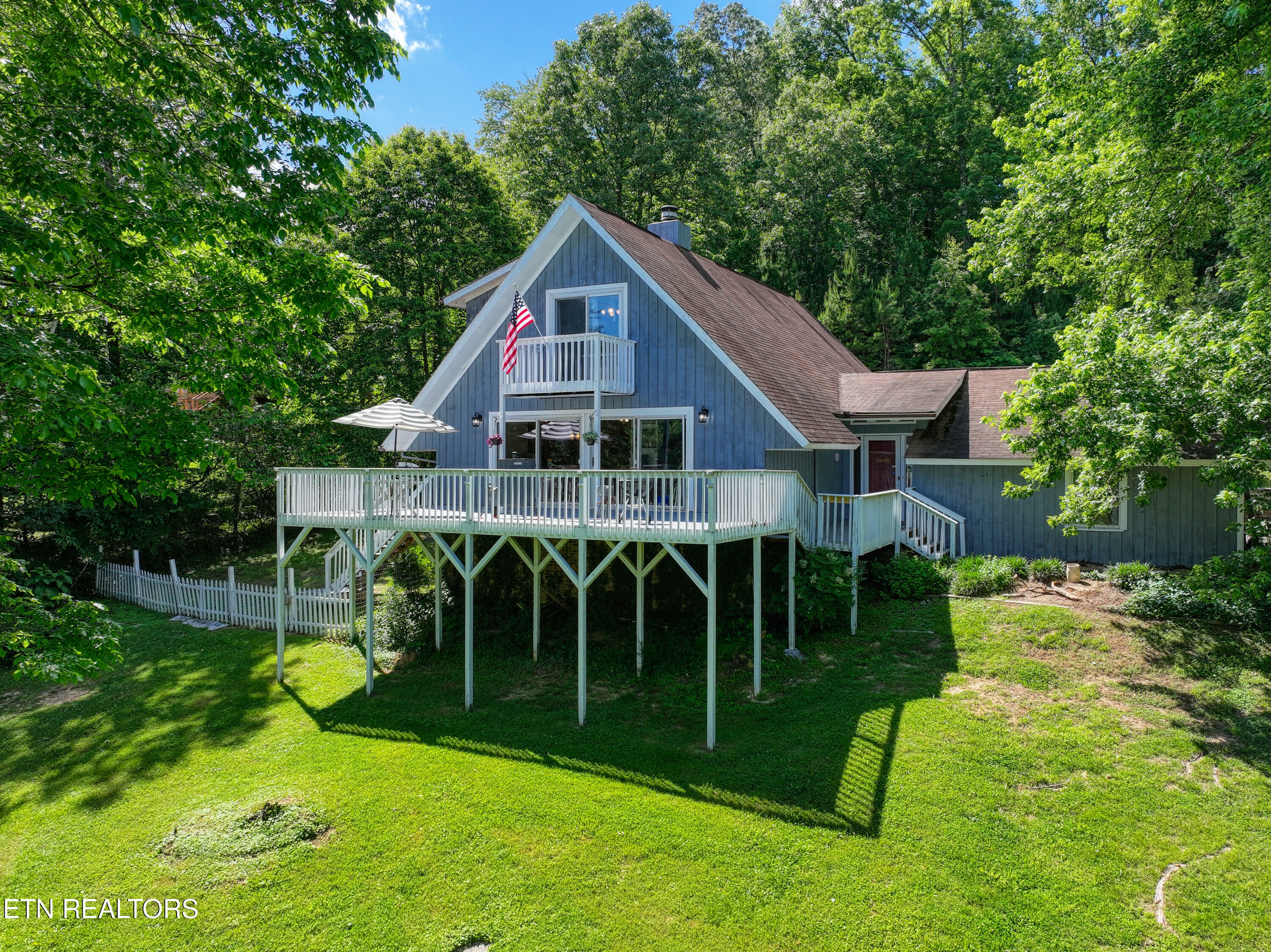 Property Photo: 483 Poplar Springs Rd TN 37763