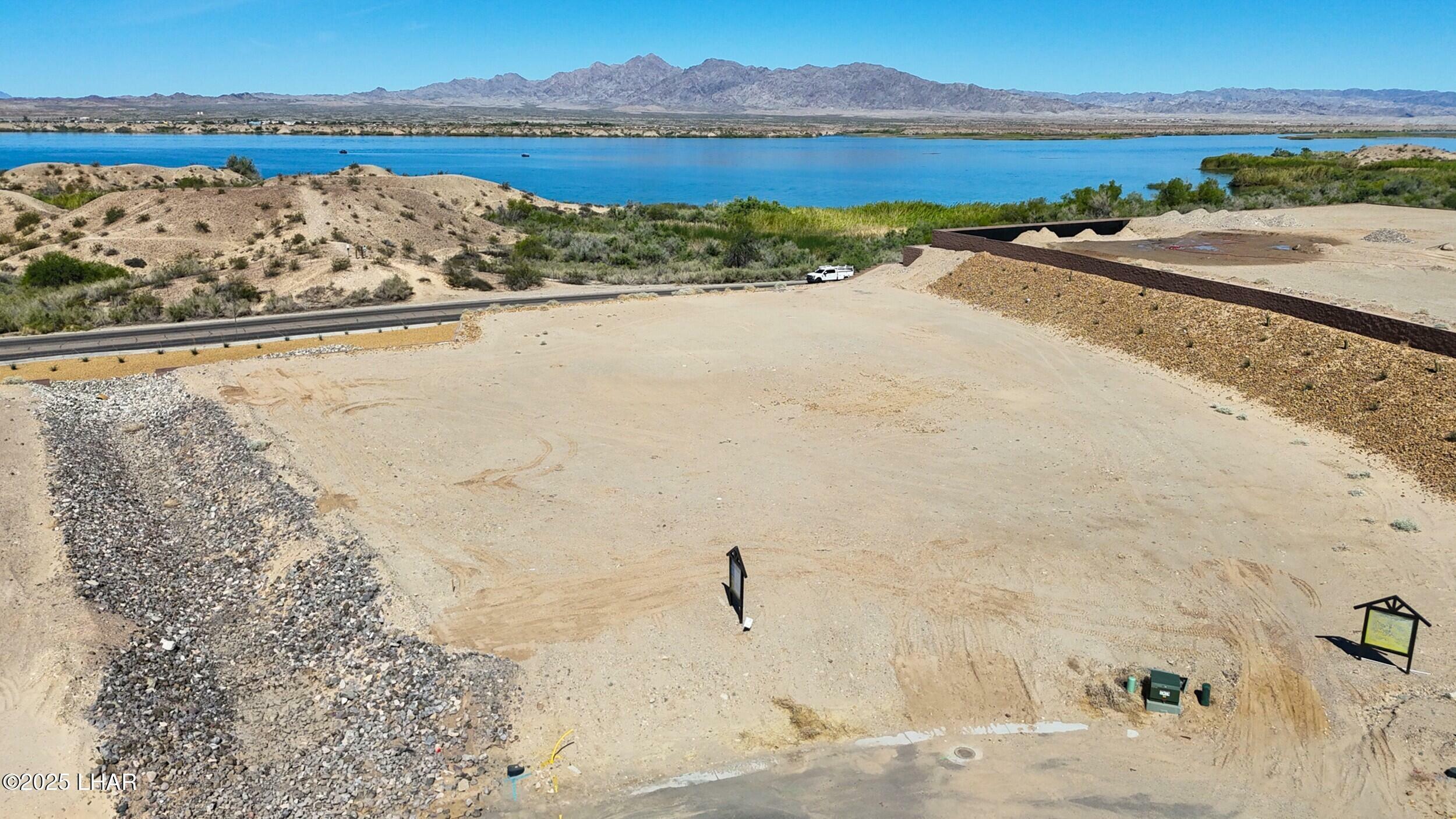 Property Photo: 1601 Sailing Hawks Dr #117 AZ 86404