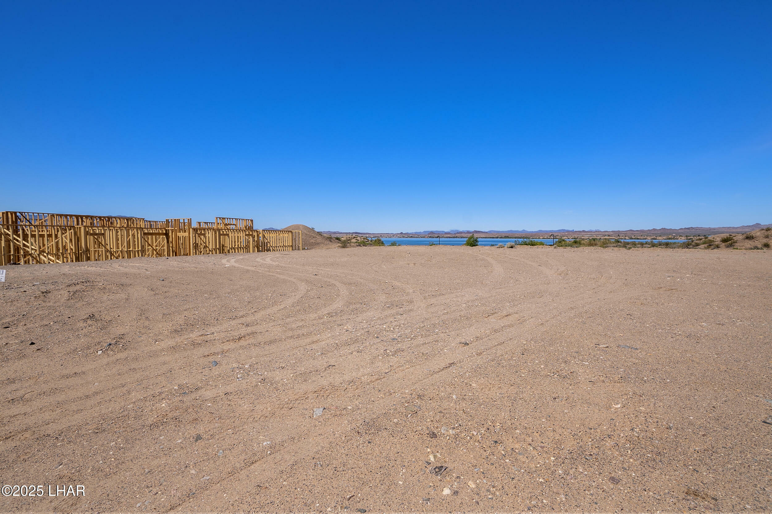 Property Photo: 1601 Sailing Hawks #120 Dr AZ 86404