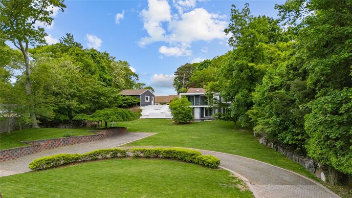 Property Photo:  5 Cedar Road  NY 11792 