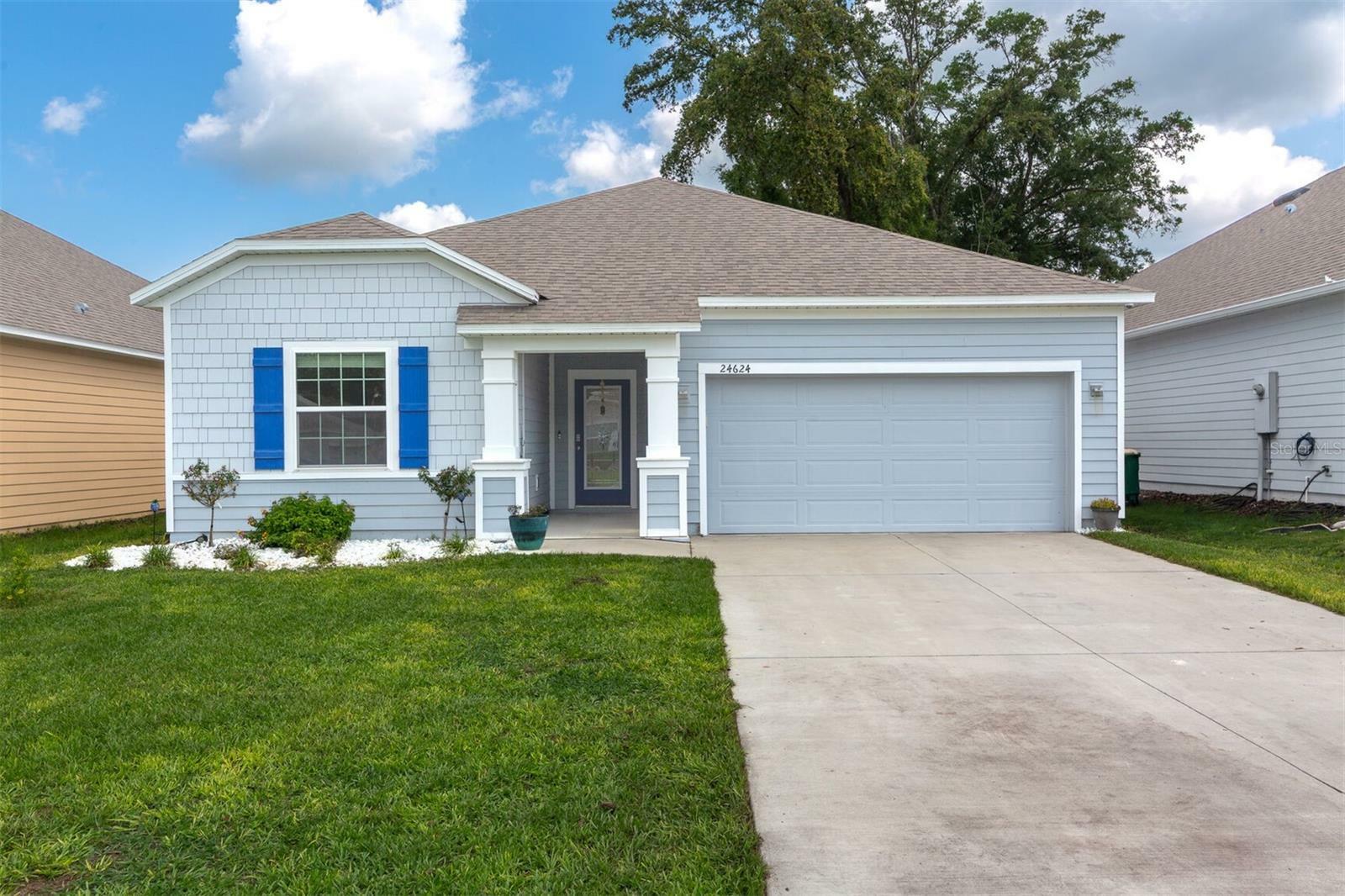 Property Photo: 24624 NW 7th Lane FL 32669