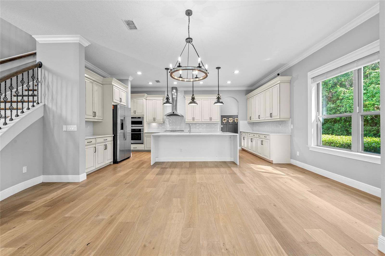 Property Photo: 808 Sherbourne Circle FL 32746