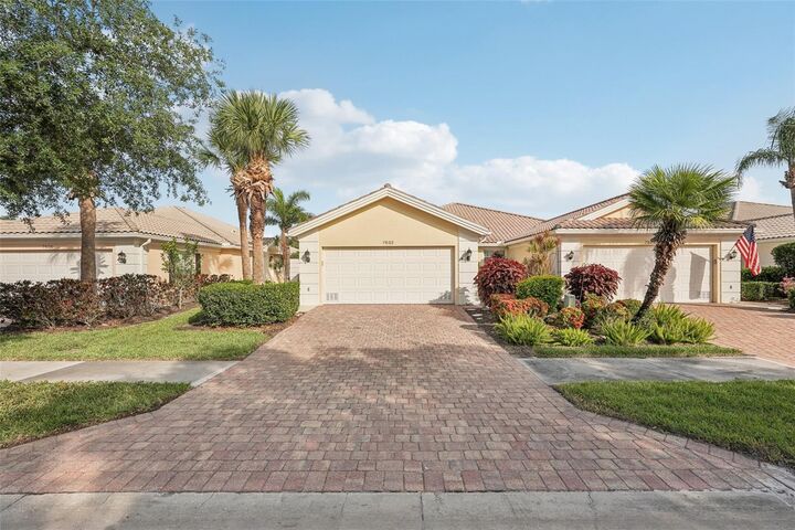 7632 Quinto Drive  Sarasota FL 34238 photo