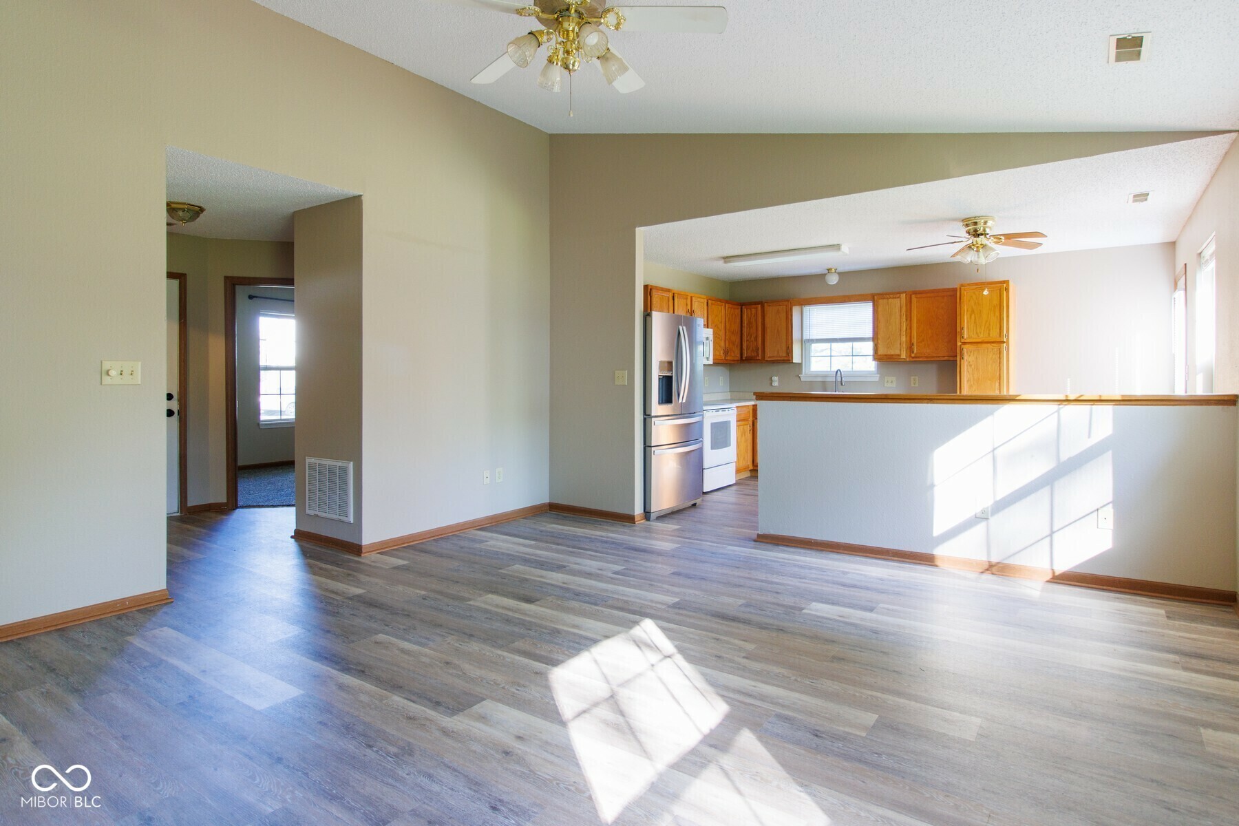 Property Photo: 18021 Sanibel Circle IN 46062