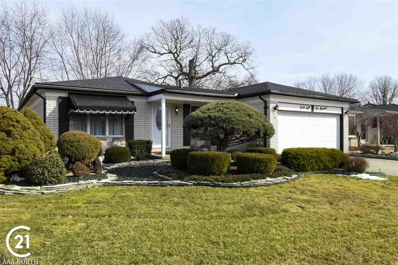 Property Photo: 48200 Walden Drive MI 48044