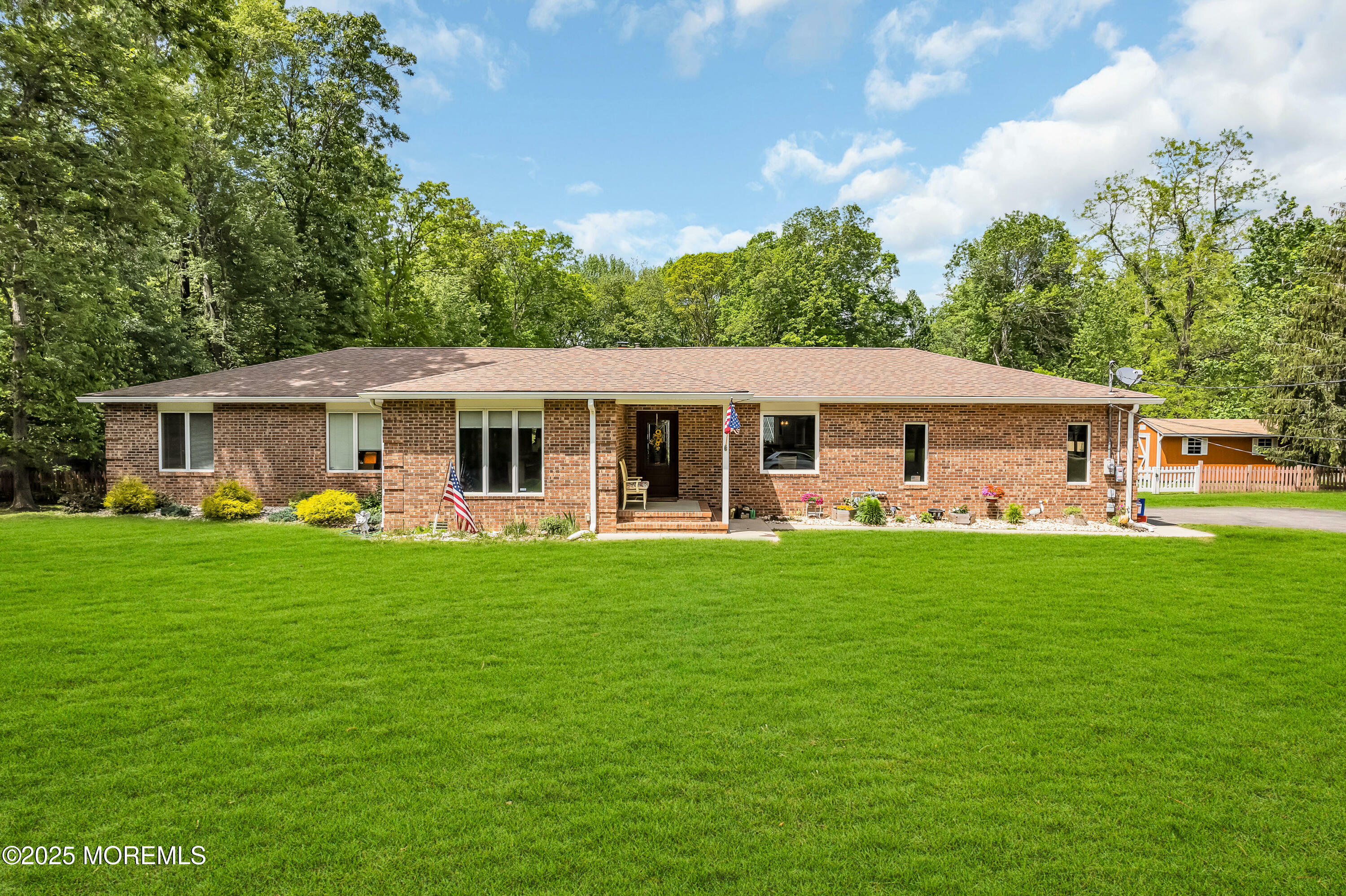 3 Stoney Brook Trail  Howell NJ 07731 photo