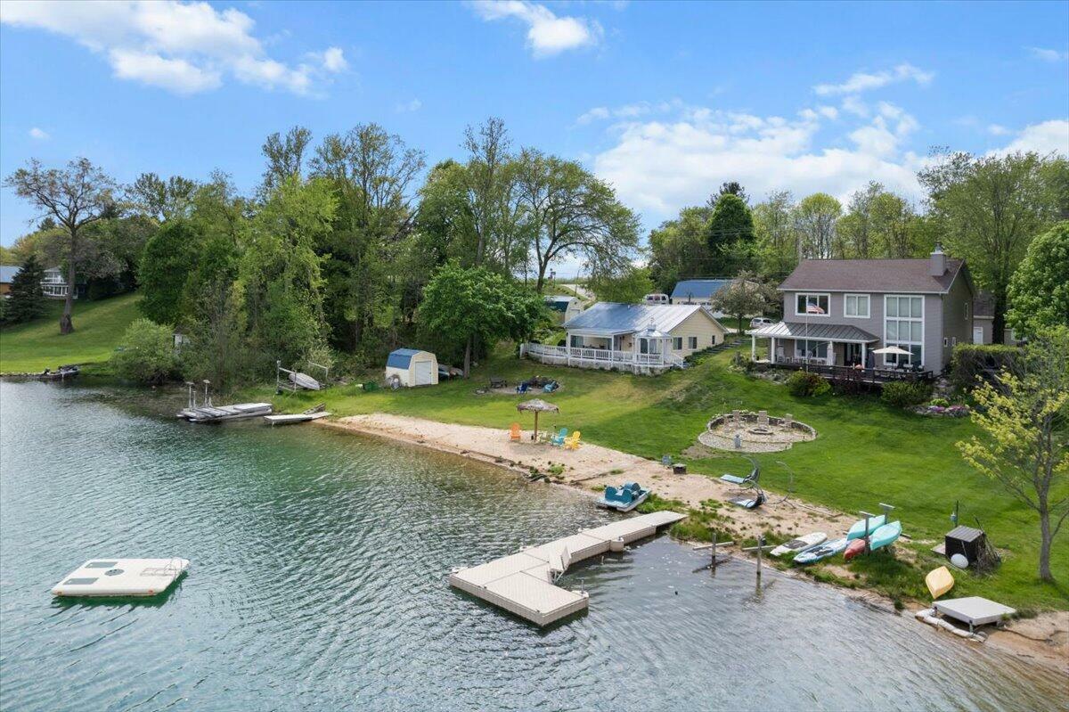 Property Photo: 12425 20 Mile Road NE MI 49343