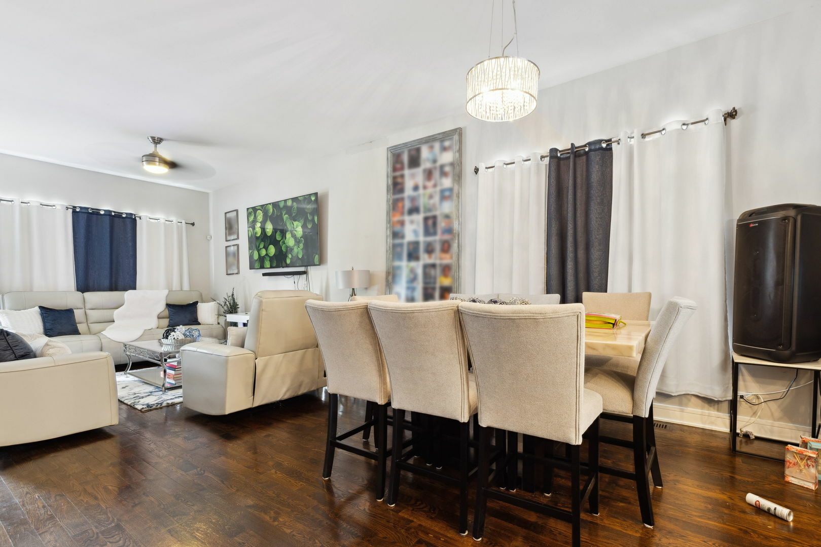 Property Photo: 4331 S Evans Avenue IL 60653