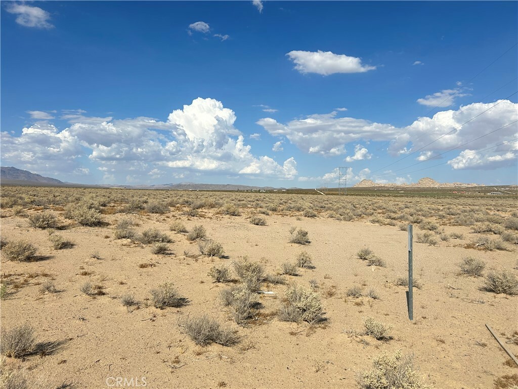 Property Photo:  1 Cherokee Trail  CA 92356 