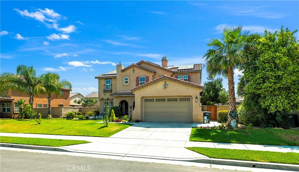 Property Photo: 1048 Paintbrush Trail CA 92545