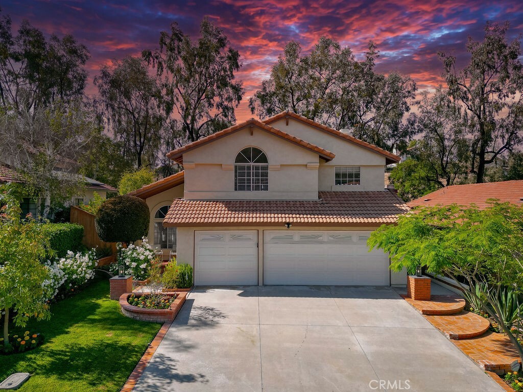 Property Photo:  23959 Creekwood Drive  CA 92557 