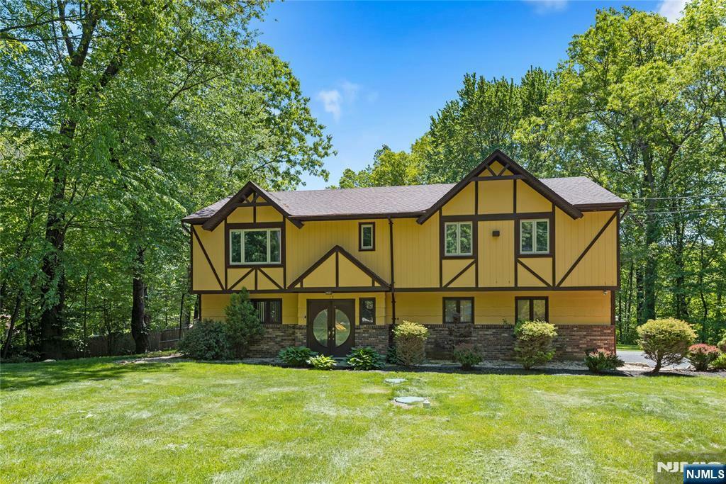 79 Lozier Road  Mount Olive Township NJ 07828 photo