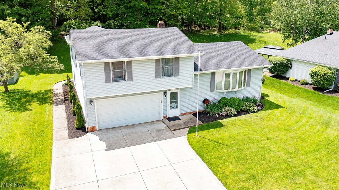 Property Photo: 10128 Belmeadow Drive OH 44087