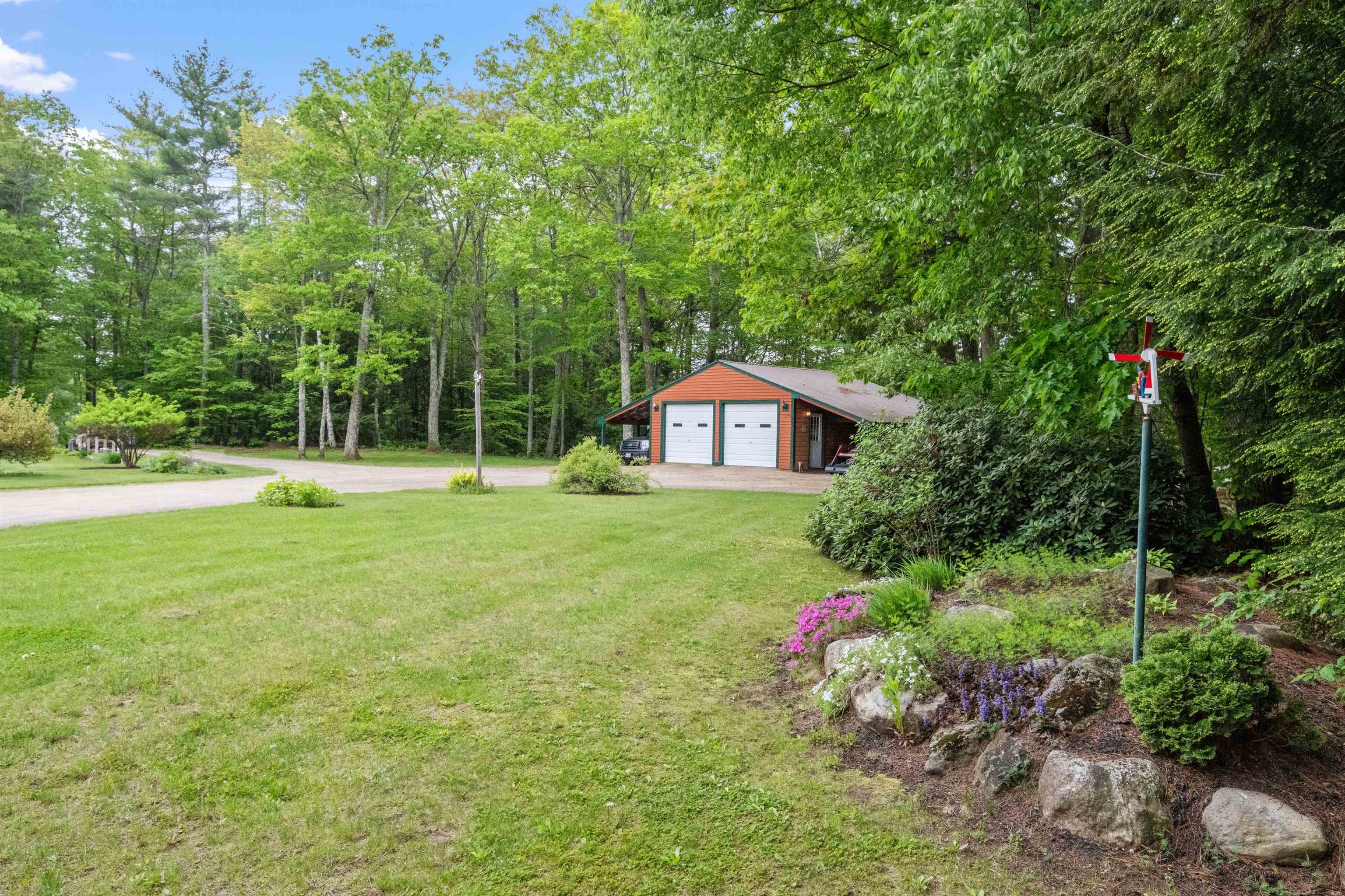 Property Photo: 34 Winter Hill Lane NH 03216