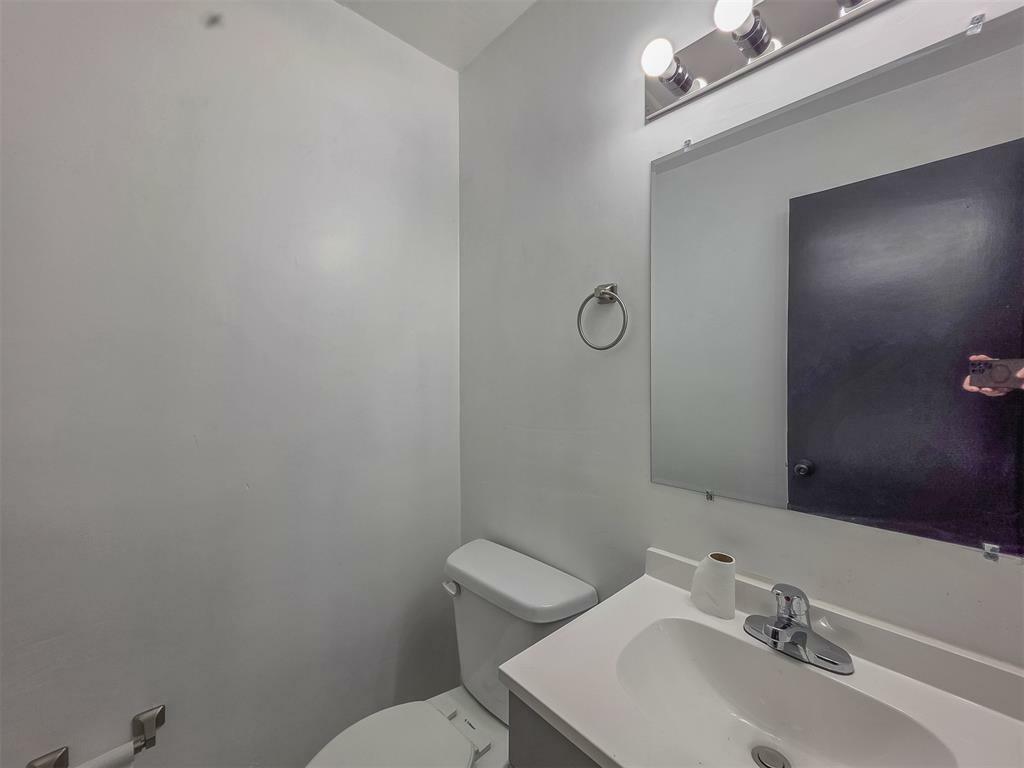 Property Photo: 5303 N Dawson Drive OK 73008