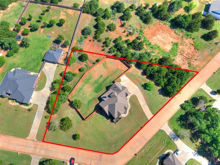 Property Photo: 14210 Jack Rabbit Trail OK 73034