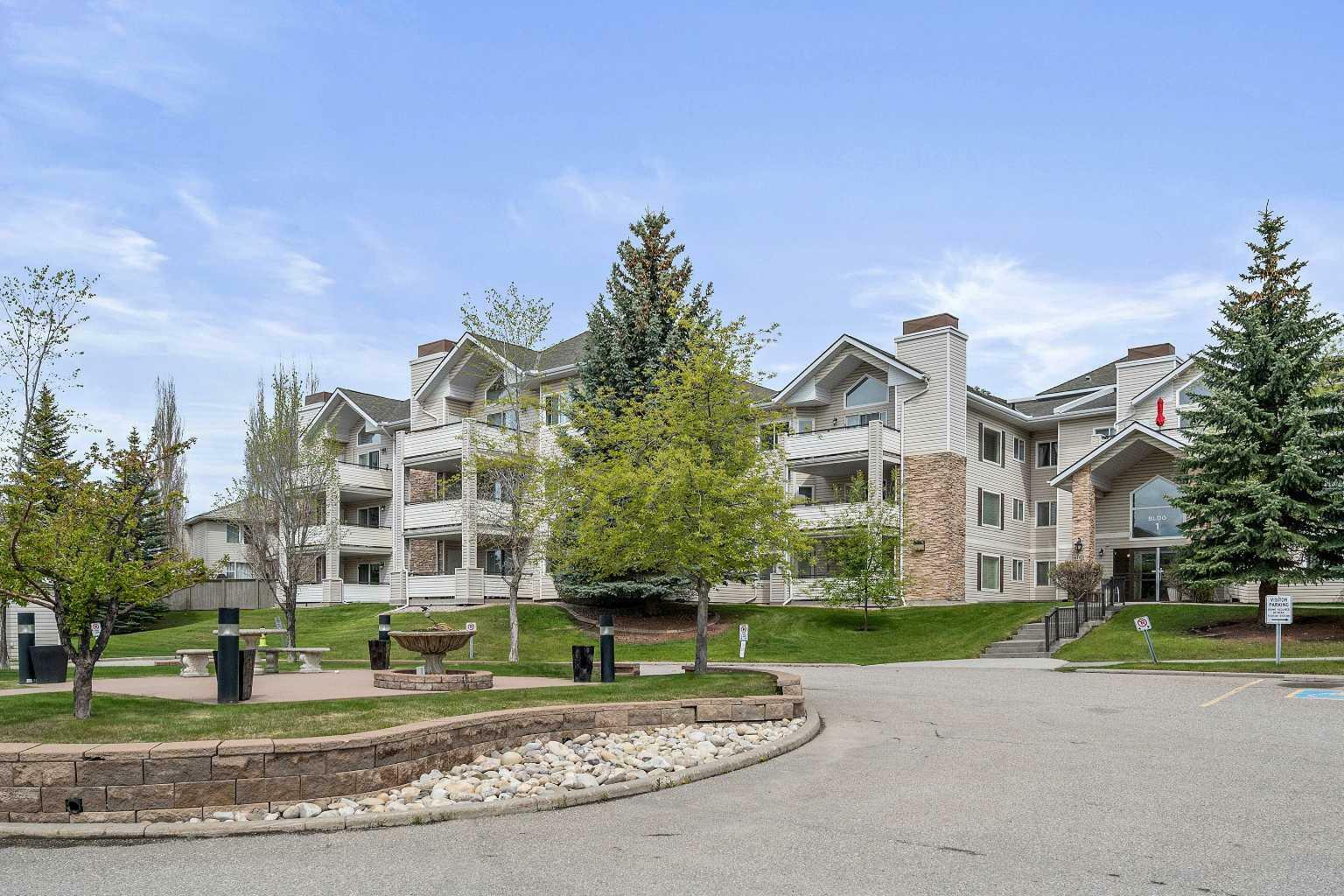 Property Photo: 7451 Springbank Boulevard SW 1306 AB T3H 4K5