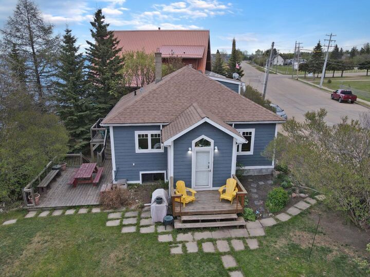 75 Peace River Avenue — photo 1