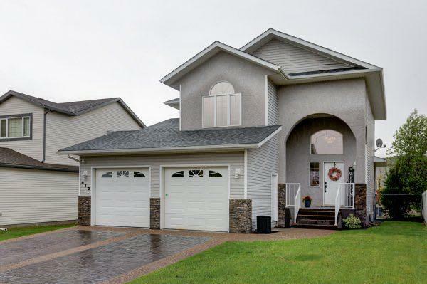 Photo de la propriété:  810 1 Street SW  AB T0J 0Y6 