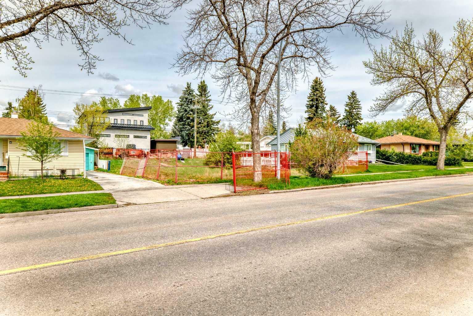 Photo de la propriété: 523 Northmount Drive NW AB T2K 3J1