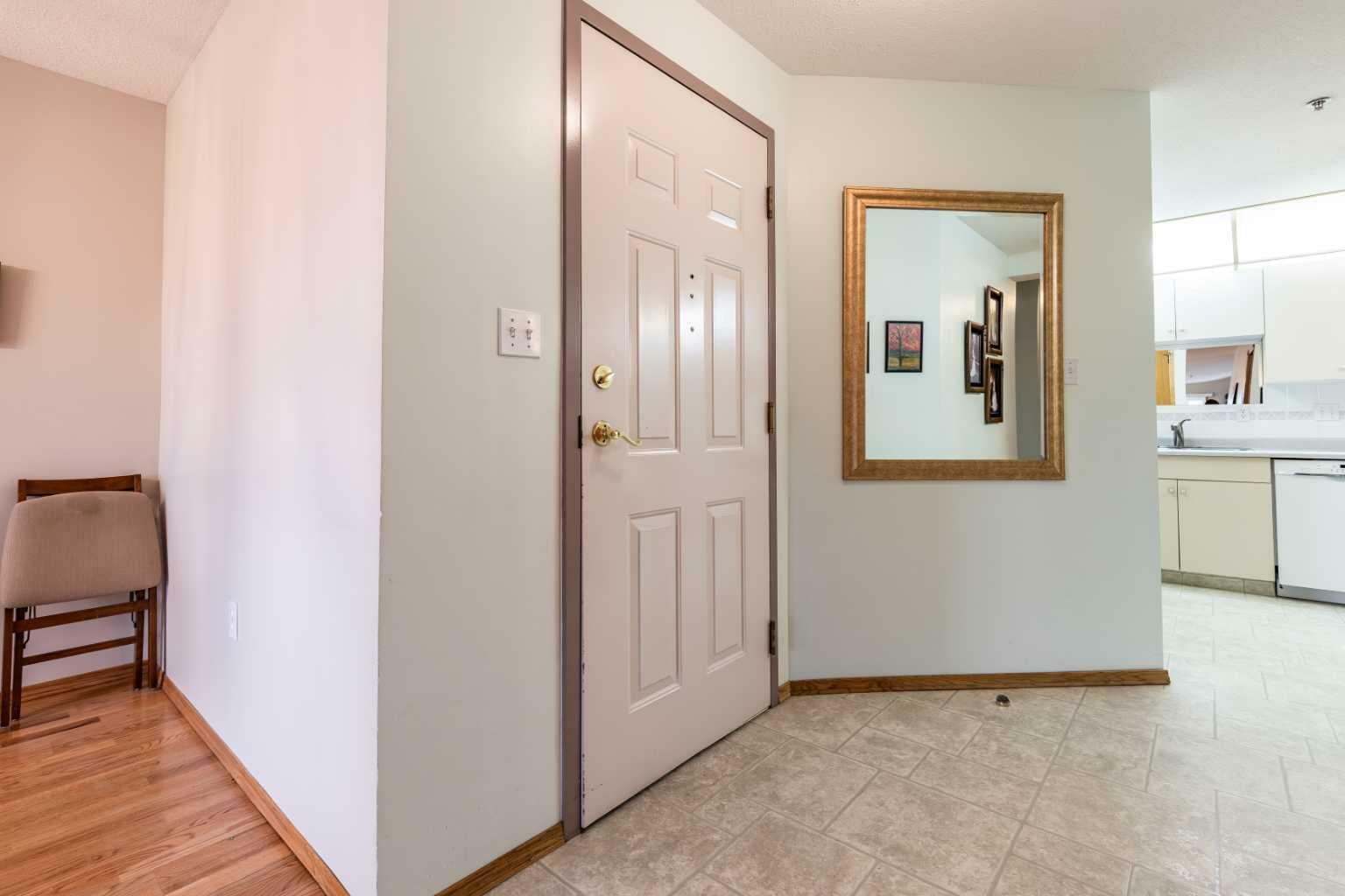 Property Photo: 22 Park Meadows Drive SE 202 AB T1B 4E8
