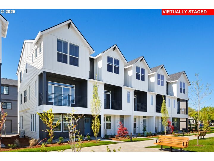 Property Photo:  3350 SE Hammock Ln  OR 97123 