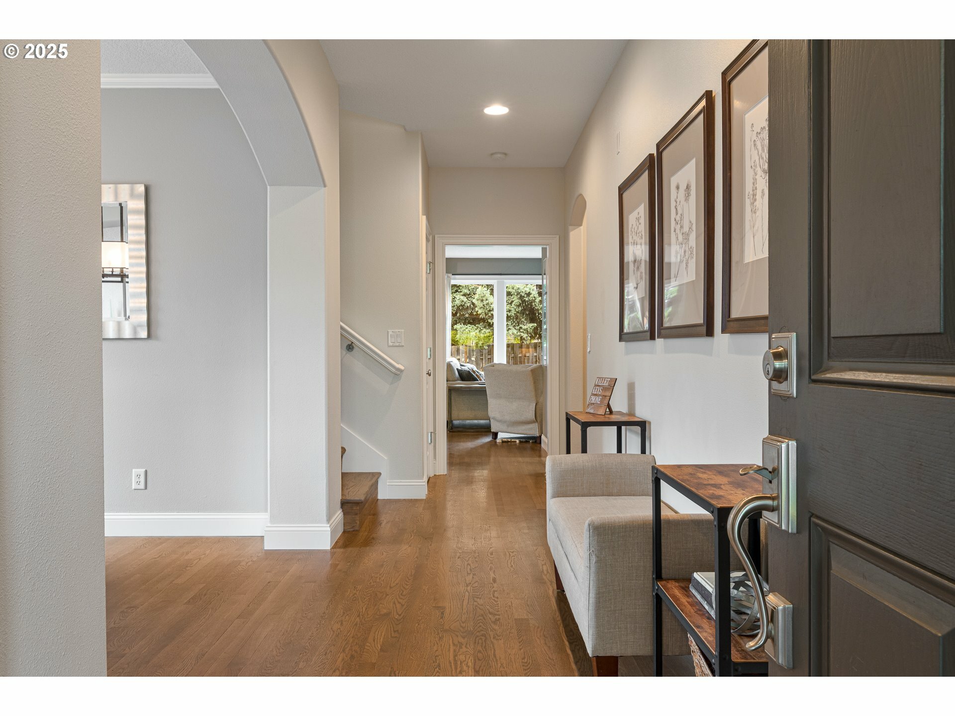 Property Photo: 352 SE 14th Pl OR 97013