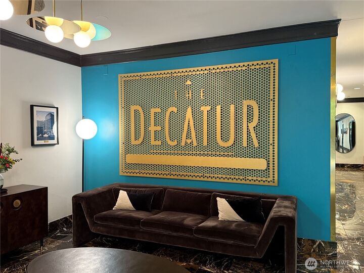 Property Photo:  1105  Spring Street 904  WA 98104 