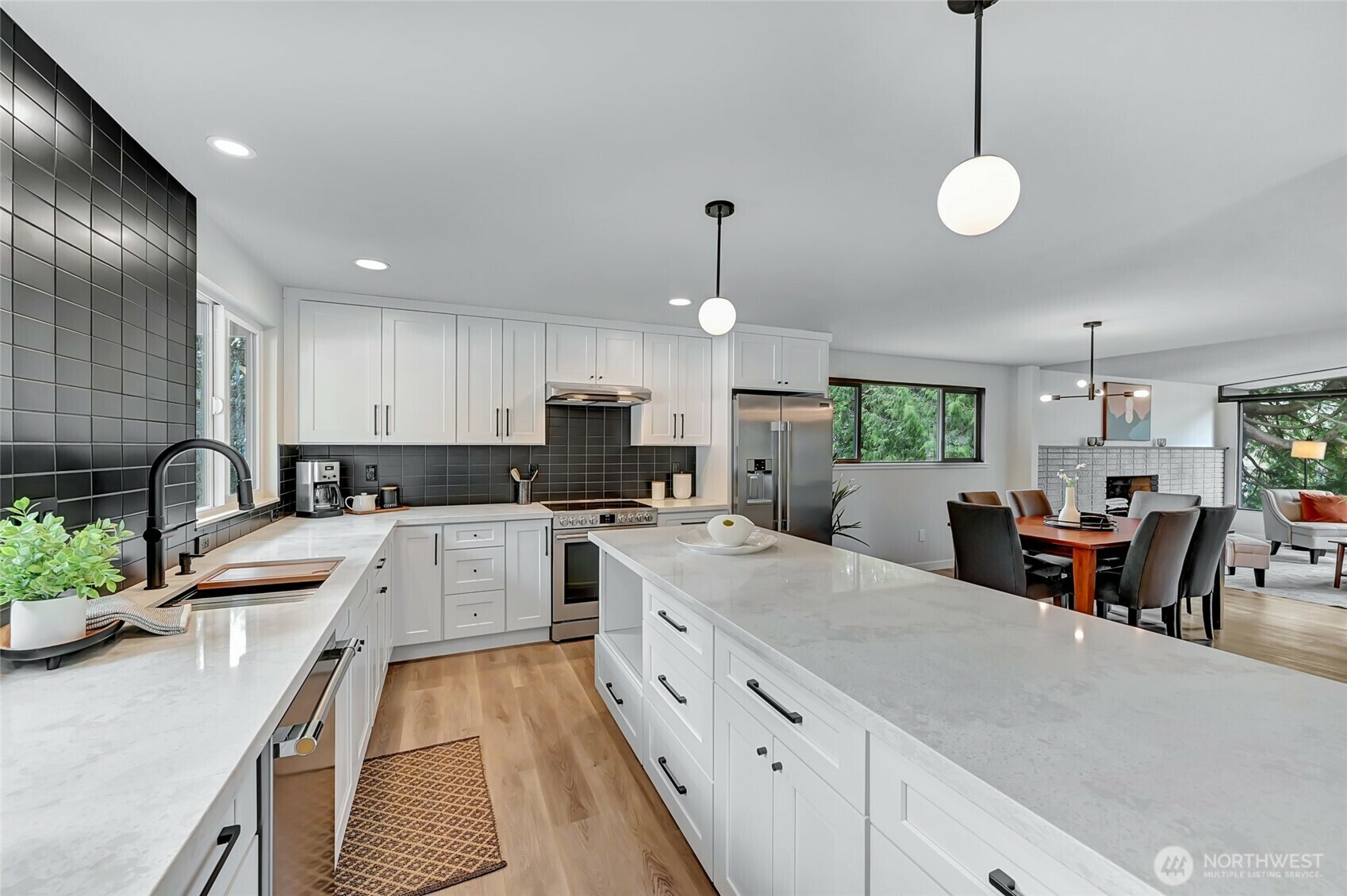 Property Photo: 7310 130th Avenue NE WA 98033