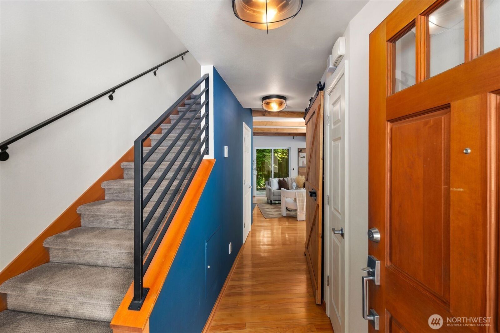 Property Photo:  18014  Stone Avenue N 18014  WA 98133 