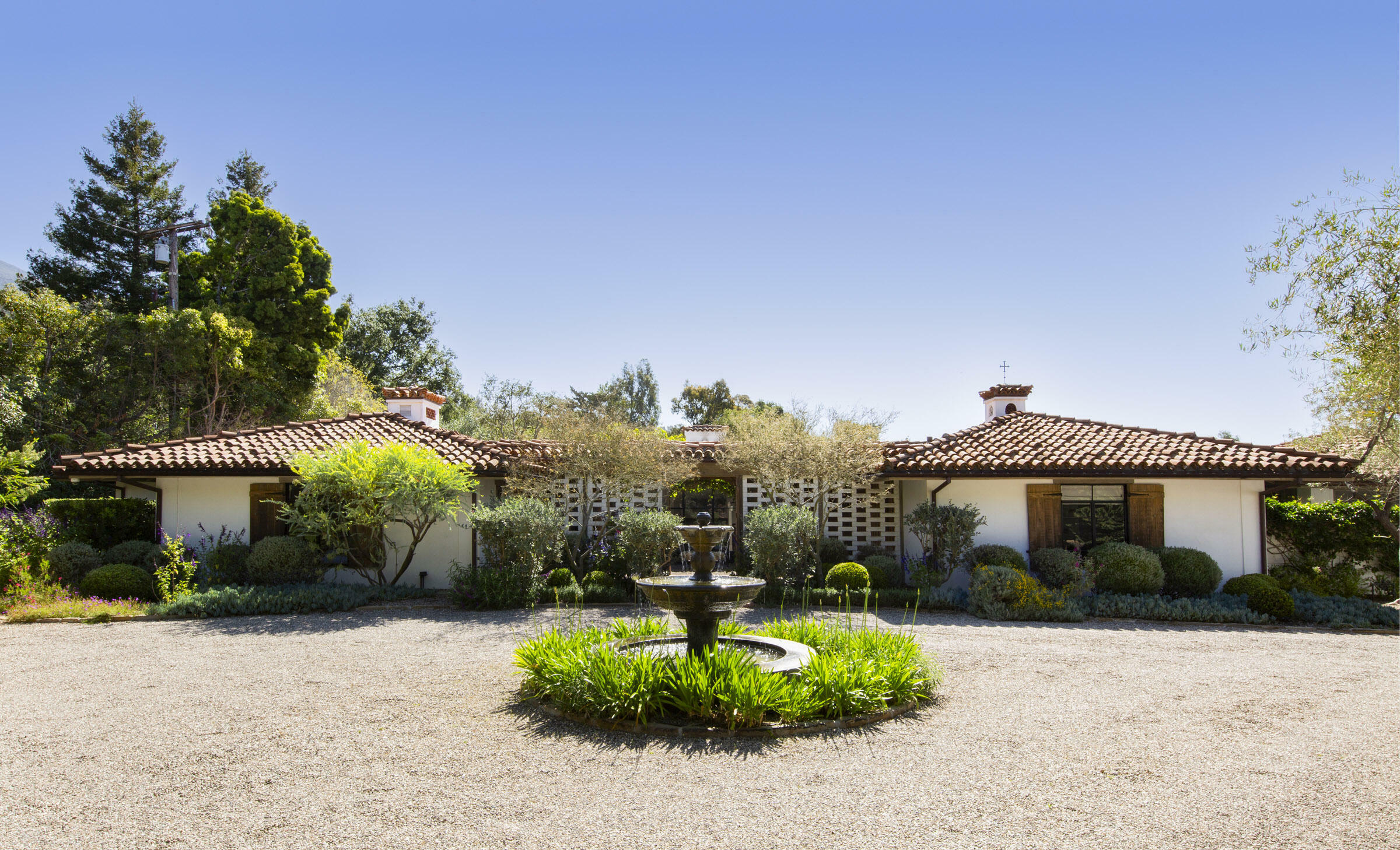 Property Photo: 770 Via Manana CA 93108