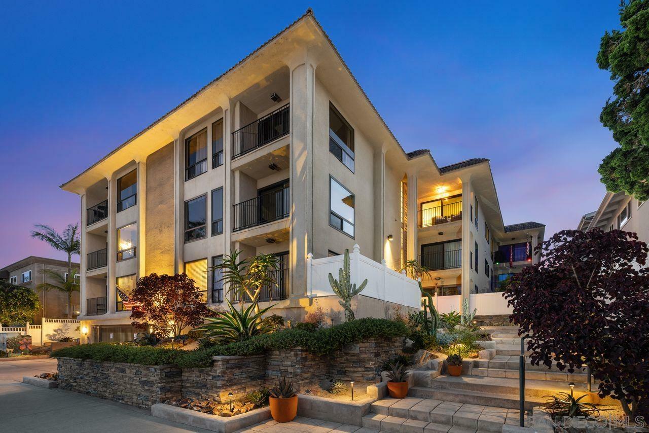 Property Photo: 370 Rosecrans St 302 CA 92106