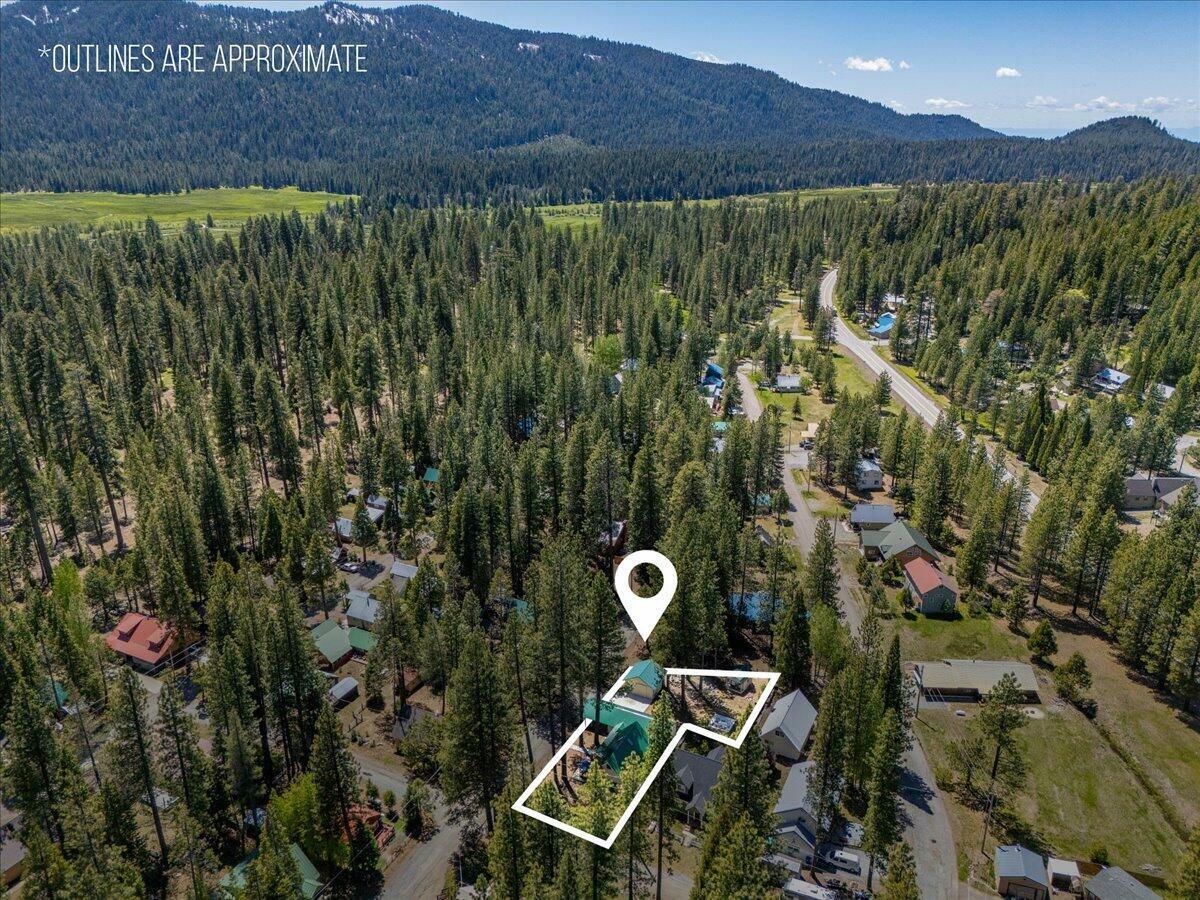 Property Photo: 38290 Battle Creek Avenue CA 96063