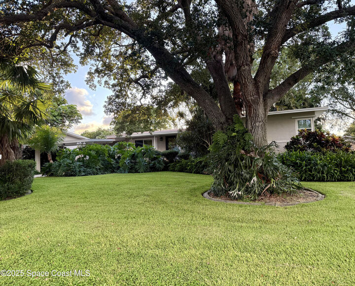 Property Photo:  118 S Indian Circle  FL 32922 