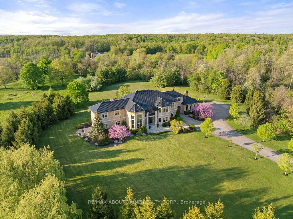 Property Photo: 2659 2 Side Road ON L7M 0T7