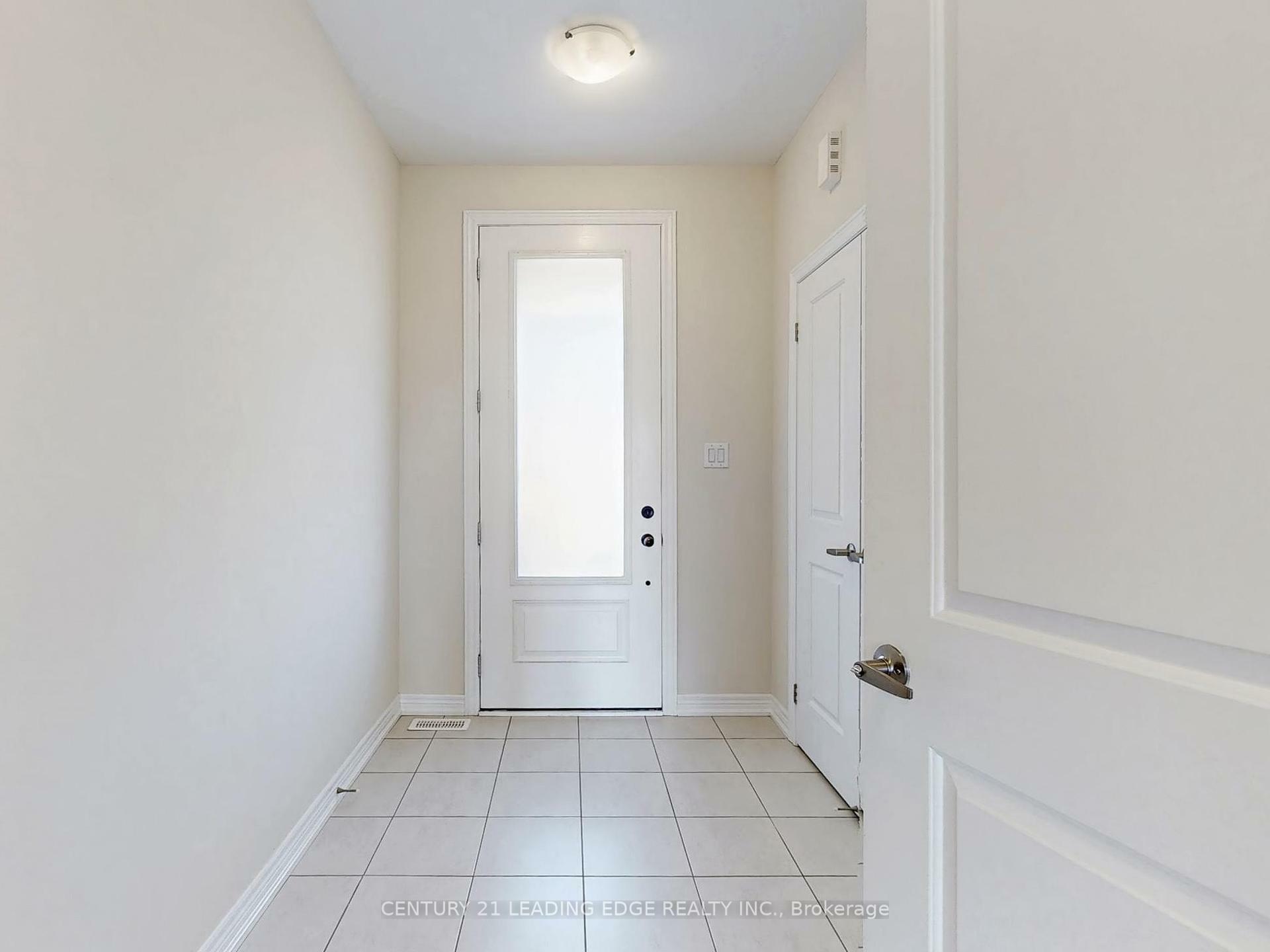 Photo de la propriété: 2023 Mullen Street ON L9S 0J8