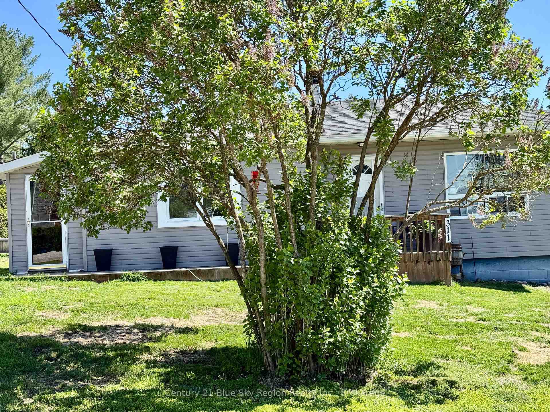 Property Photo: 311 Seventh Street ON P0H 1V0