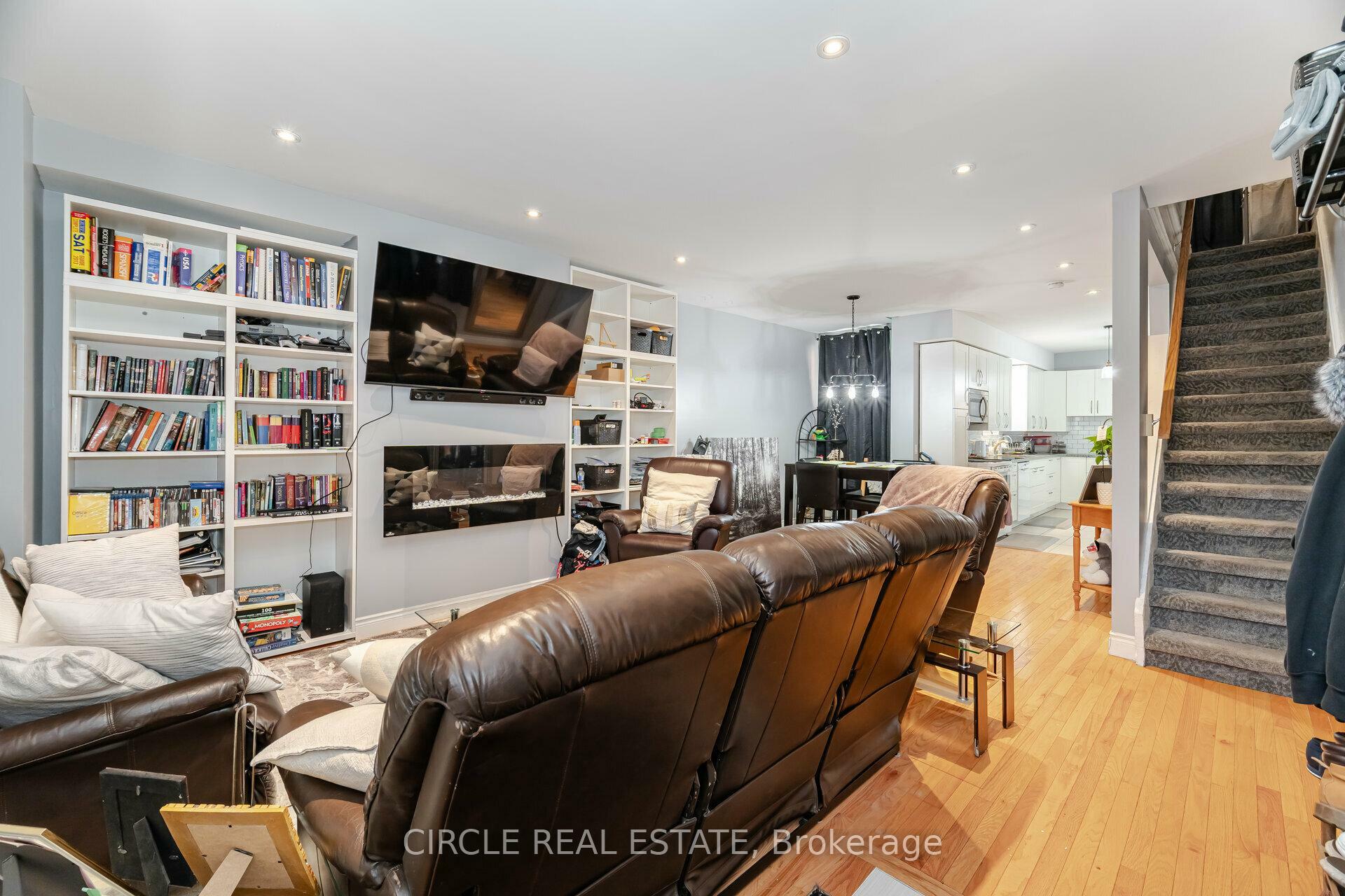 Property Photo: 31 Wentworth Street N ON L8L 5V2