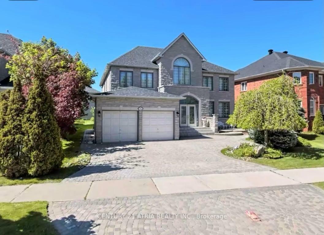 Property Photo: 92 Springbrook Drive ON L4B 3P9