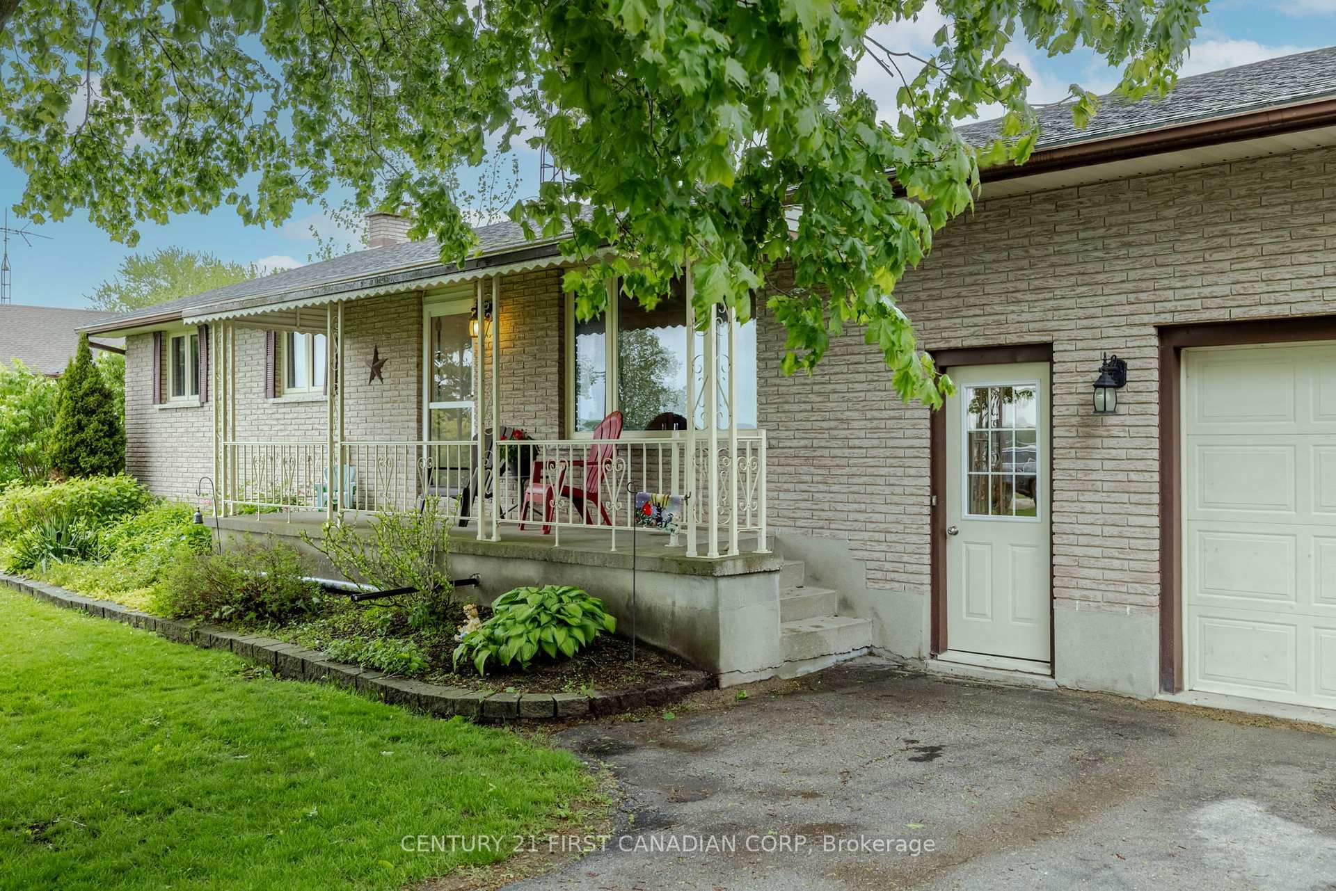 Property Photo: 9776 Tower Road ON N5P 3S7